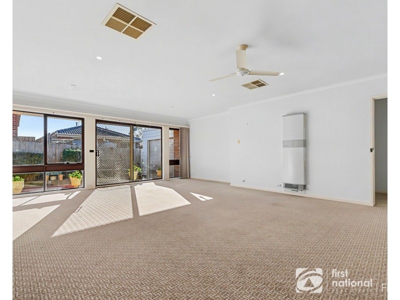 40 Russell Street, Cranbourne VIC 3977