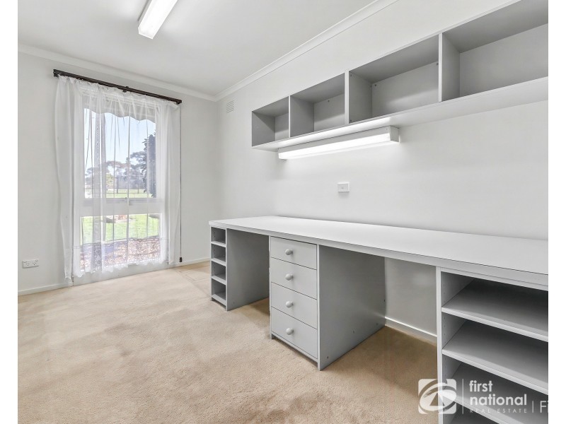40 Russell Street, Cranbourne VIC 3977