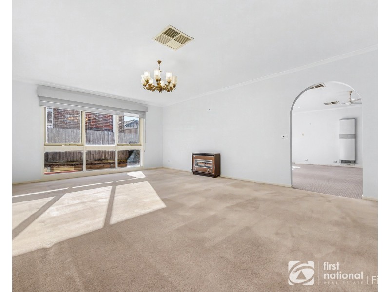 40 Russell Street, Cranbourne VIC 3977