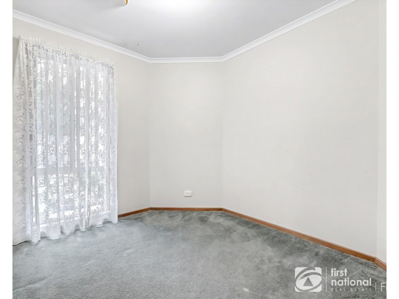 2/38 Cranbourne Drive, Cranbourne VIC 3977