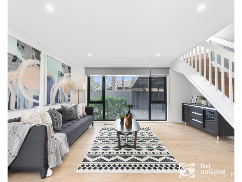 21 James Cook Drive, Cranbourne VIC 3977