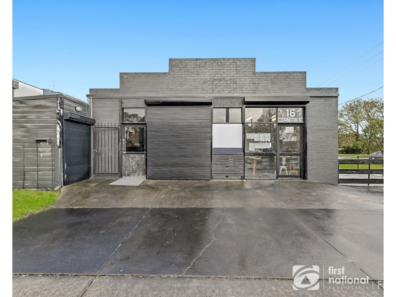 16 Codrington Street, Cranbourne VIC 3977