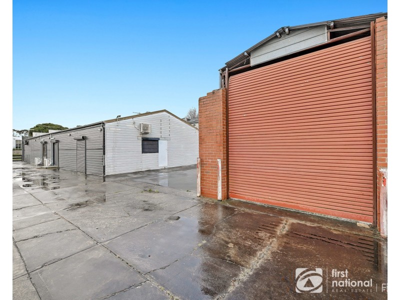 16 Codrington Street, Cranbourne VIC 3977