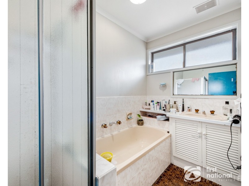 1/44-46 Childers Street, Cranbourne VIC 3977