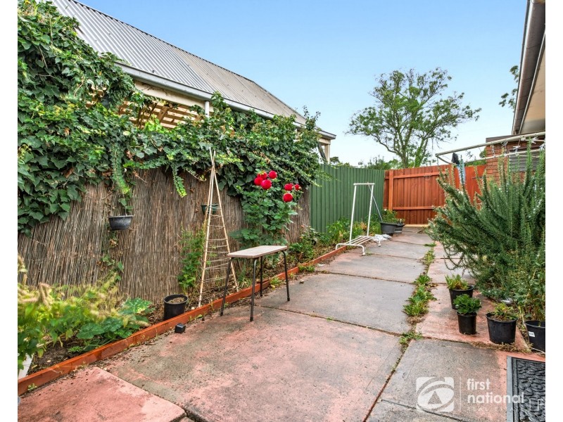 1/44-46 Childers Street, Cranbourne VIC 3977