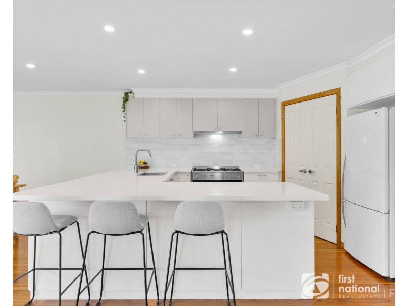 7 Junction Close, Junction Village VIC 3977