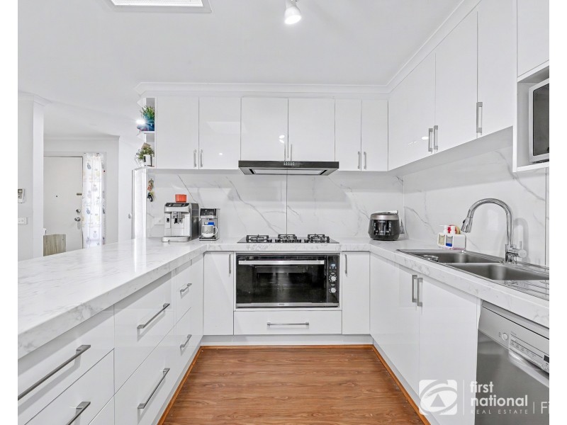14 Cirai Crescent, Cranbourne West VIC 3977