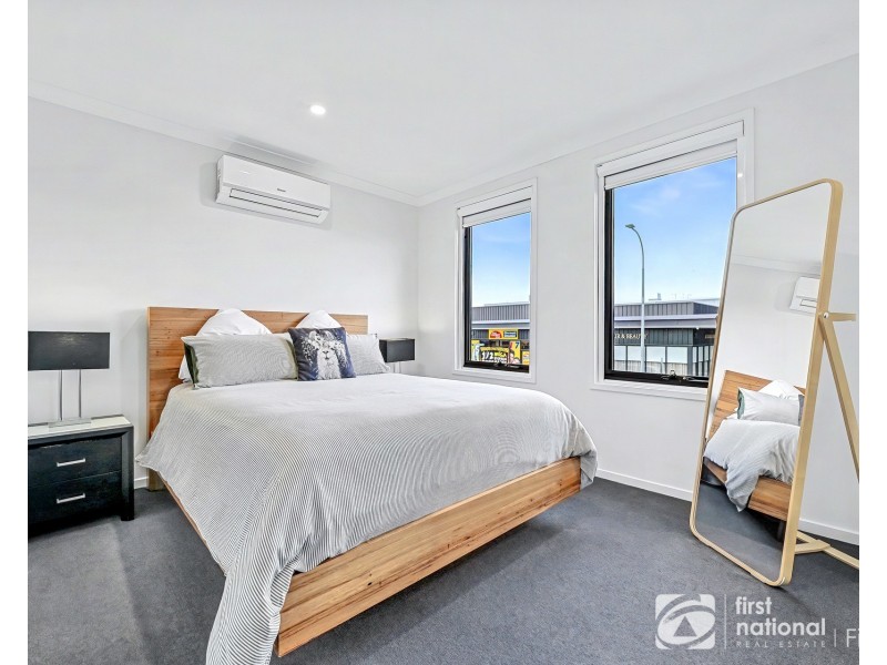 91 Ramlegh Boulevard, Clyde North VIC 3978