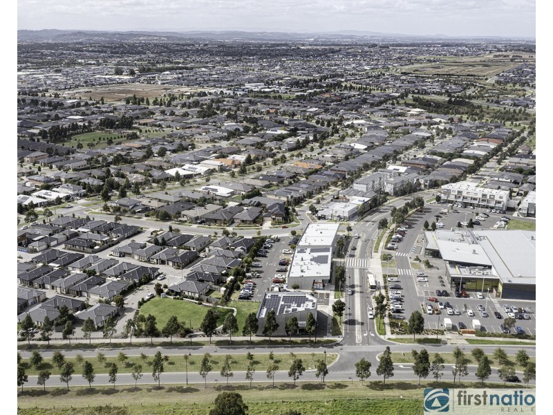5 Linden Tree Way, Cranbourne VIC 3977