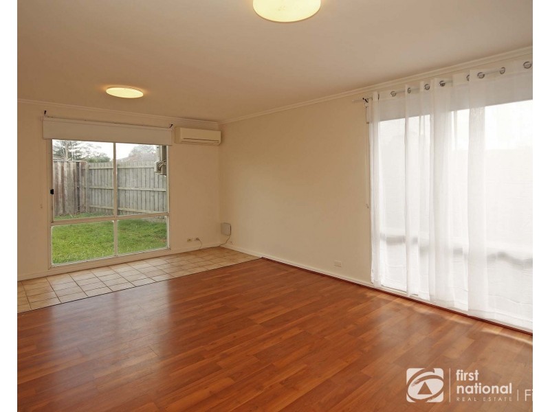 5 Fairbairn Road, Cranbourne VIC 3977