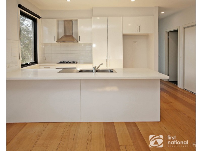 24 Push-Pea Way, Cranbourne West VIC 3977