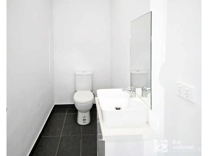 24 Push-Pea Way, Cranbourne West VIC 3977