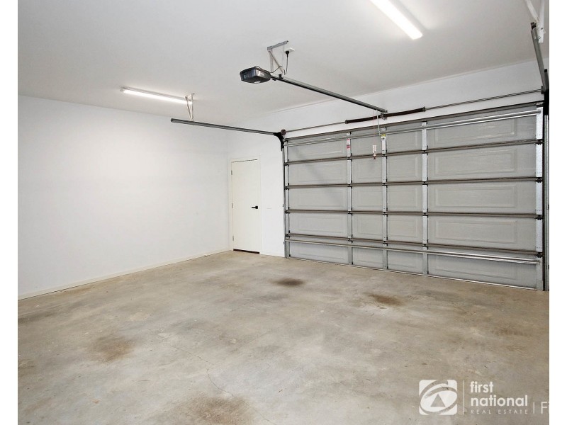 24 Push-Pea Way, Cranbourne West VIC 3977