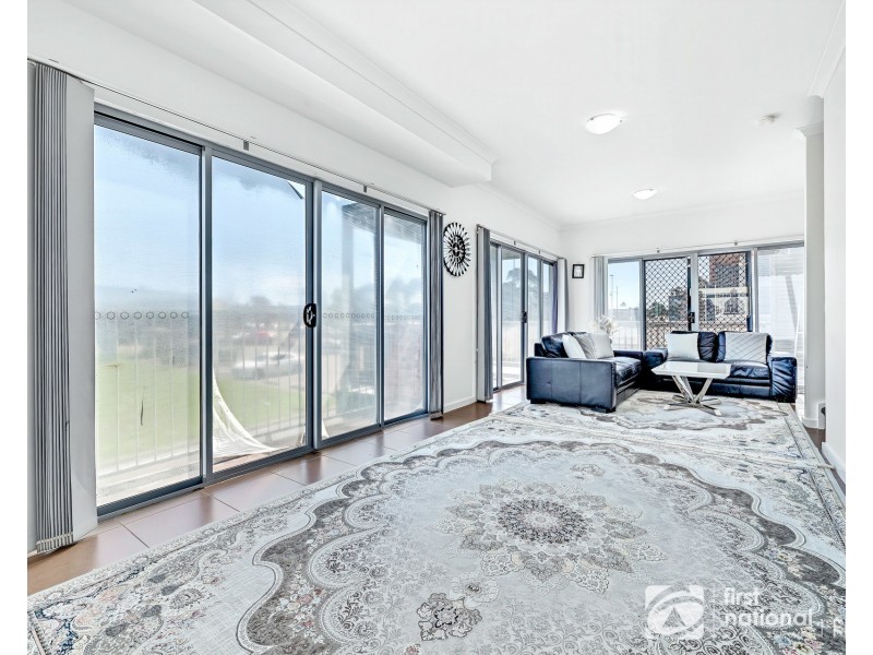 13 Rocket Lane, Cranbourne North VIC 3977