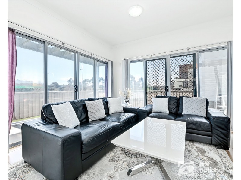 13 Rocket Lane, Cranbourne North VIC 3977