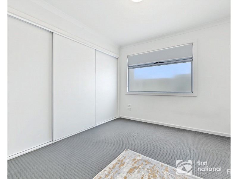 13 Rocket Lane, Cranbourne North VIC 3977