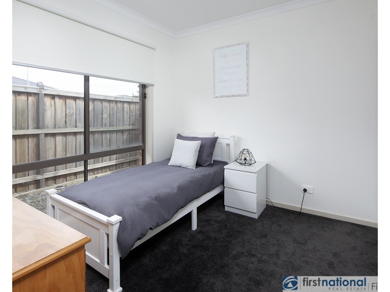 39 Hayton Park Boulevard, Cranbourne West VIC 3977