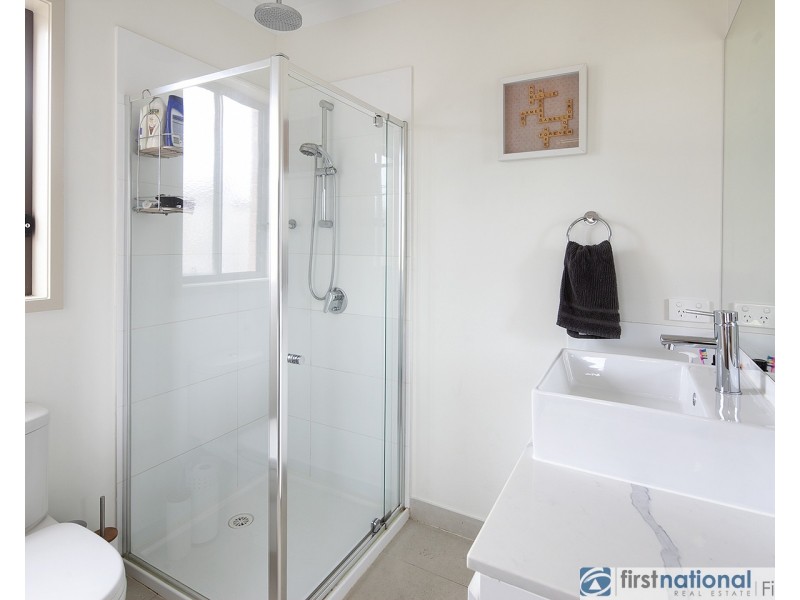39 Hayton Park Boulevard, Cranbourne West VIC 3977