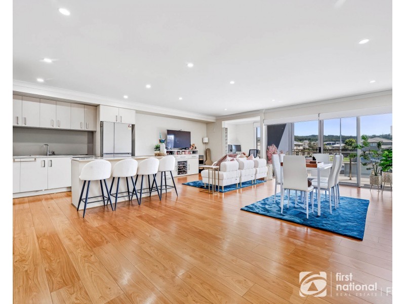10 Ezra Crescent, Officer VIC 3809