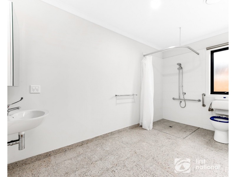 10 Wheatsheaf Road, Wyndham Vale VIC 3024