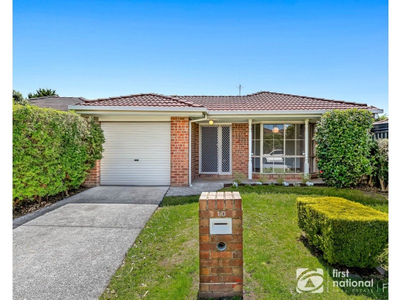 10 Bellarine Drive, Cranbourne VIC 3977