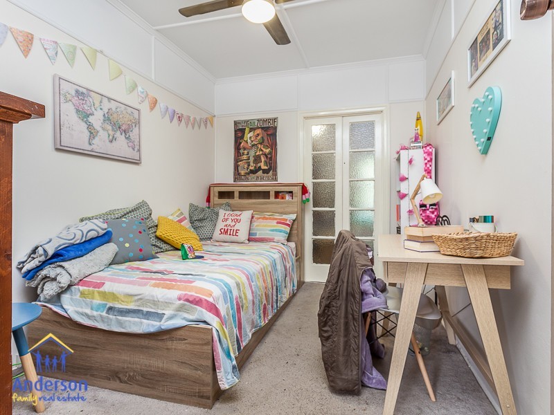 8 Lascelles Street, Brighton QLD 4017