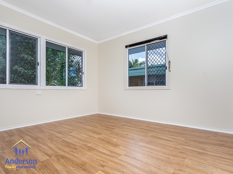 12 Porter Street, Redcliffe QLD 4020