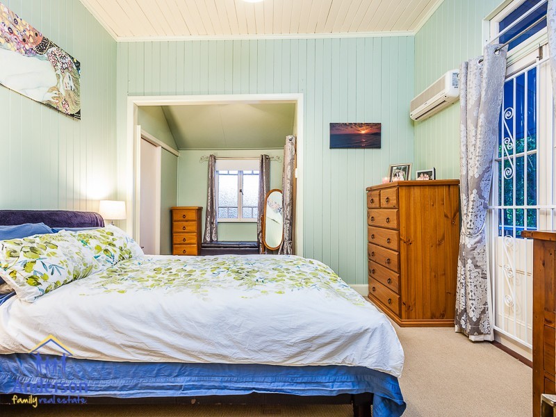 46 Towner Street, Sandgate QLD 4017