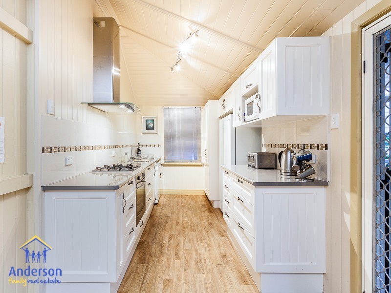 46 Towner Street, Sandgate QLD 4017