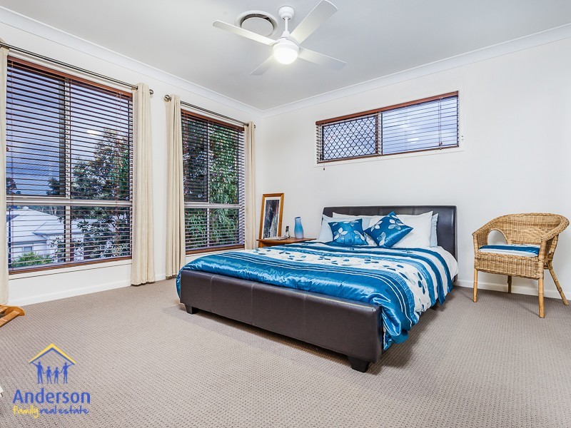 2 Douglas Circuit, North Lakes QLD 4509