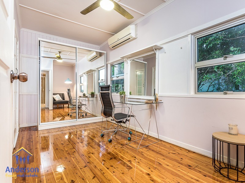 8 Lascelles Street, Brighton QLD 4017