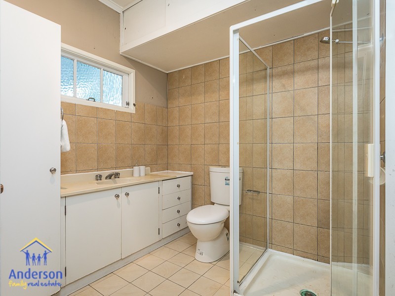 8 Lascelles Street, Brighton QLD 4017