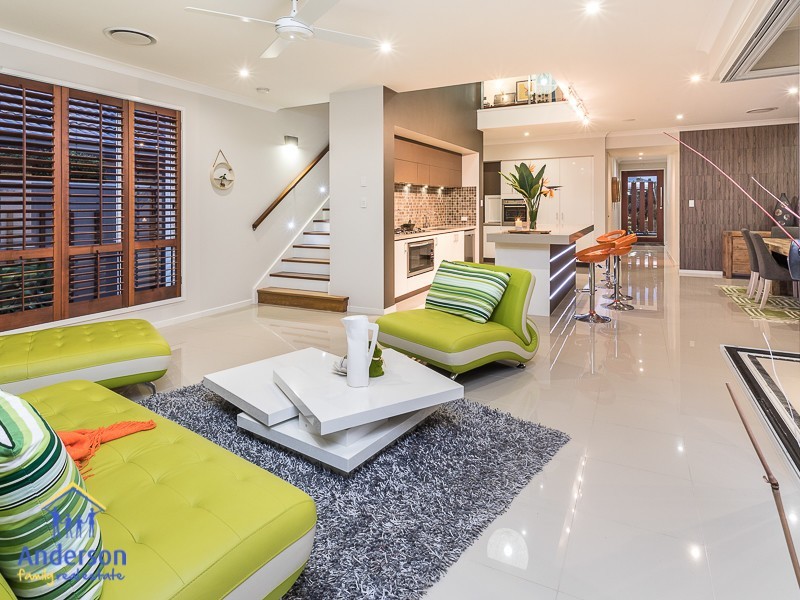 48 Williams Crescent, North Lakes QLD 4509