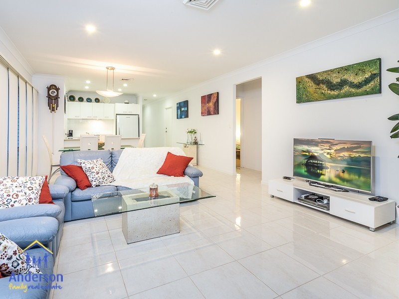 22 Denham Crescent, North Lakes QLD 4509