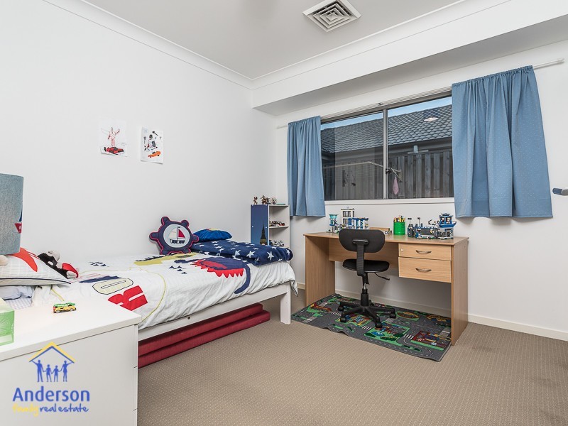 22 Denham Crescent, North Lakes QLD 4509