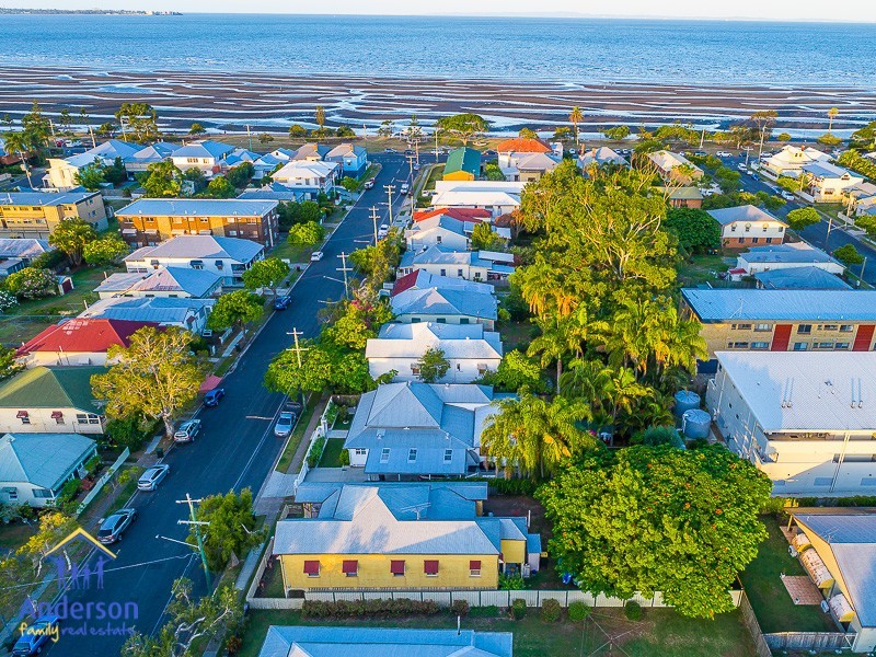 29 Fourth Avenue, Sandgate QLD 4017