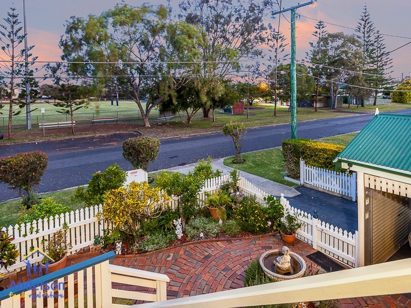 25 Stanley Terrace, Brighton QLD 4017