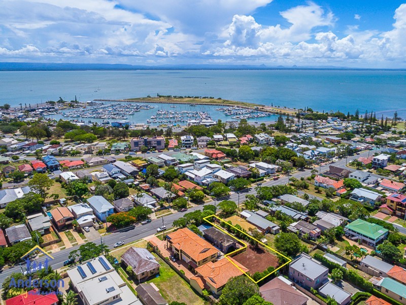 402 B. Scarborough Road, Scarborough QLD 4020