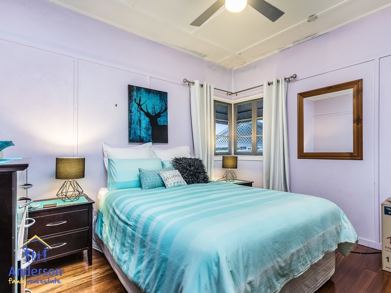 31 Sutton Avenue, Sandgate QLD 4017