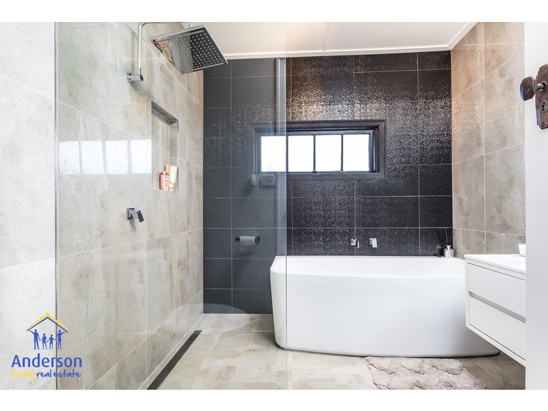 158 Board Street, Deagon QLD 4017