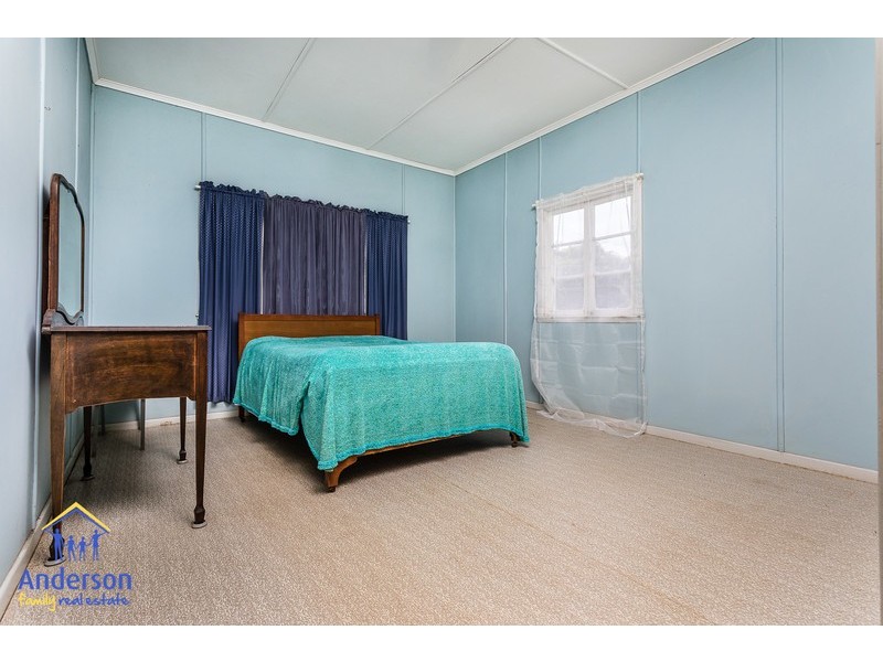 1 Frank Street, Scarborough QLD 4020