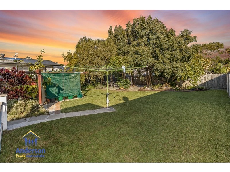 16 Twenty Third Avenue, Brighton QLD 4017