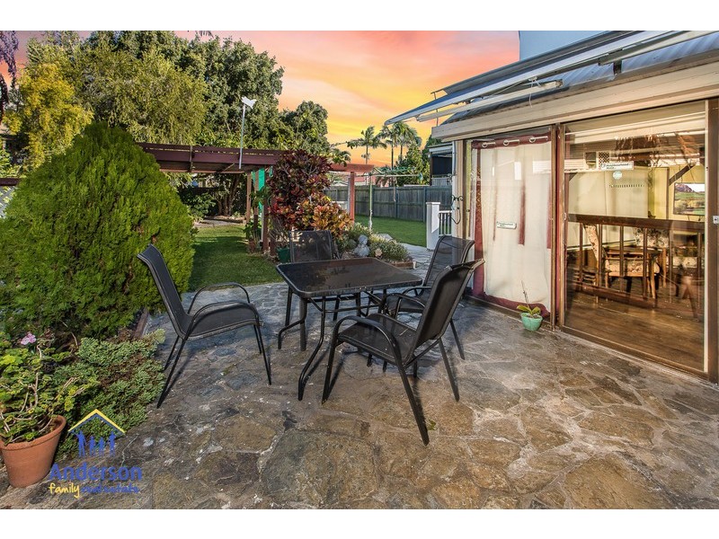 16 Twenty Third Avenue, Brighton QLD 4017