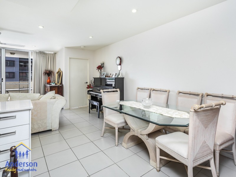 206/20 Playfield Street, Chermside QLD 4032