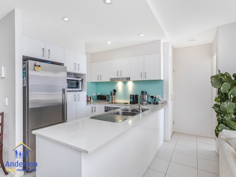 206/20 Playfield Street, Chermside QLD 4032