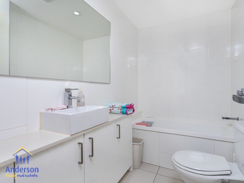 206/20 Playfield Street, Chermside QLD 4032