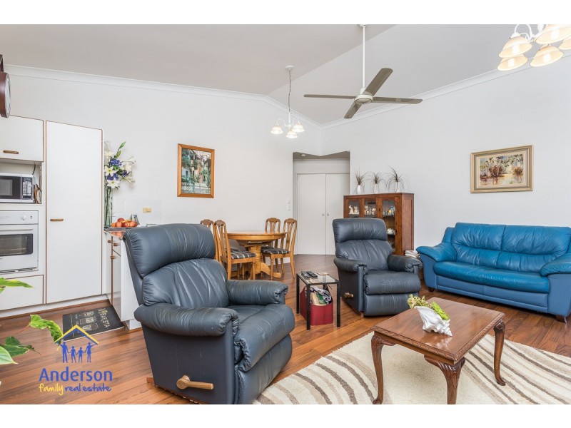 24/26 Seventeenth Avenue, Brighton QLD 4017