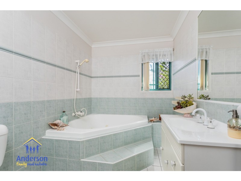 24/26 Seventeenth Avenue, Brighton QLD 4017