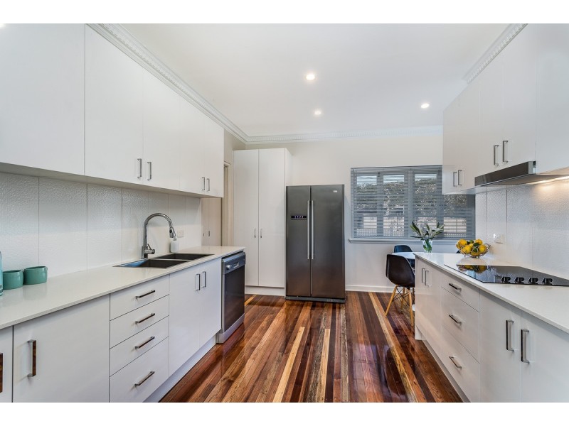 2/217 Kirby Road, Aspley QLD 4034