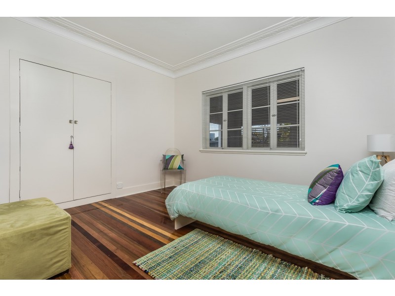 2/217 Kirby Road, Aspley QLD 4034